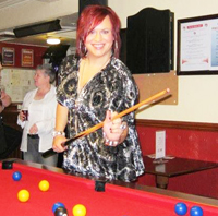 SamanthaTgirl.com | Playing Pool in the Pub